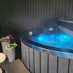 Warsztat Sauna&jacuzzi Lejlighed